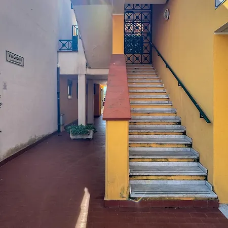 La Finestra Sul Mare *